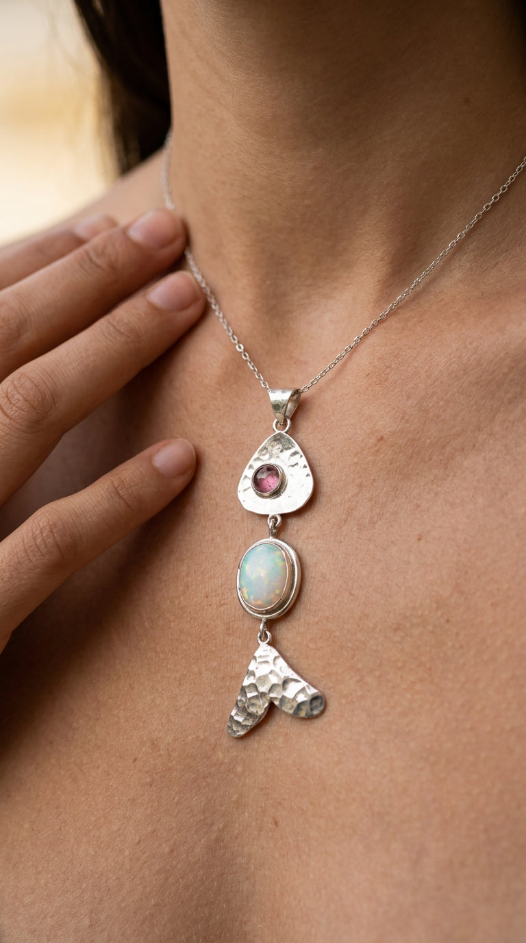 Larya Fish Necklace