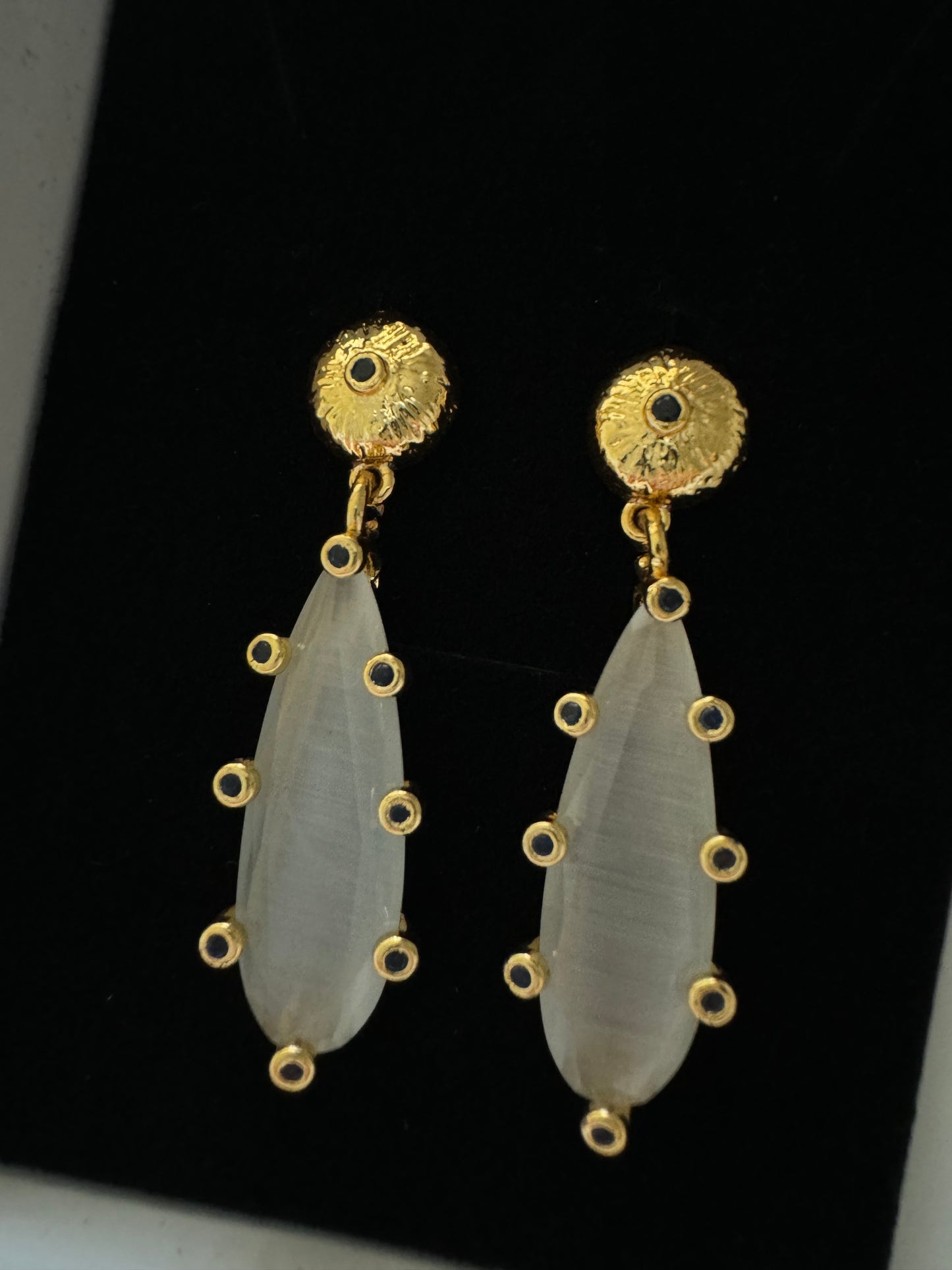 Emana Earrings