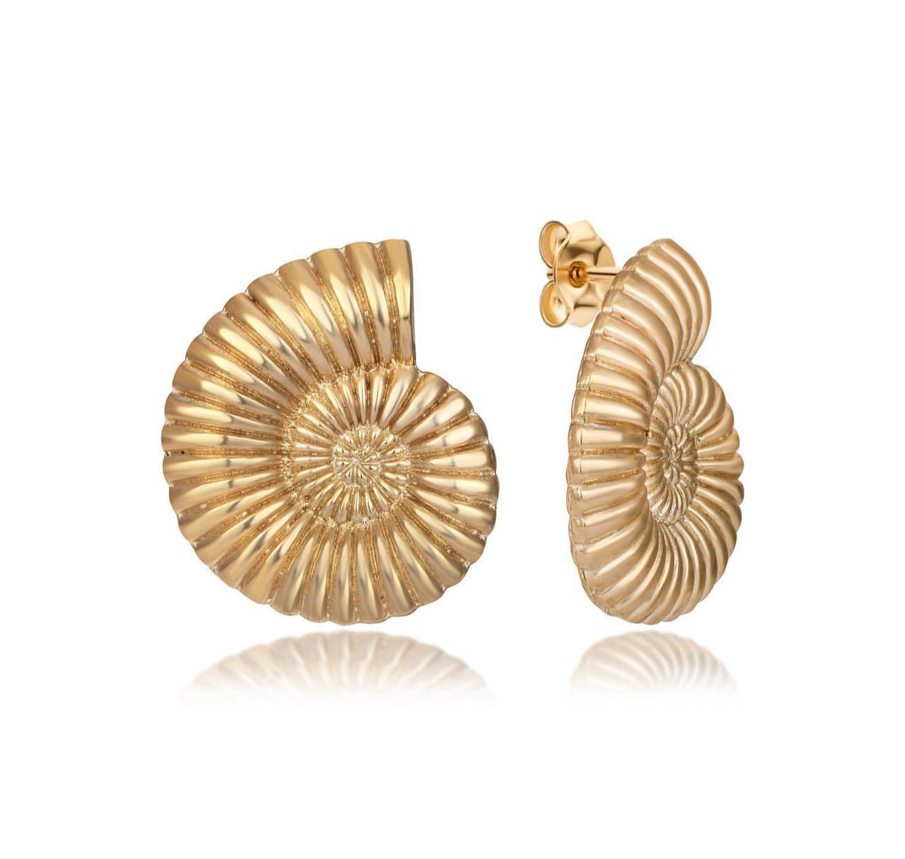 Neris Shell Earrings