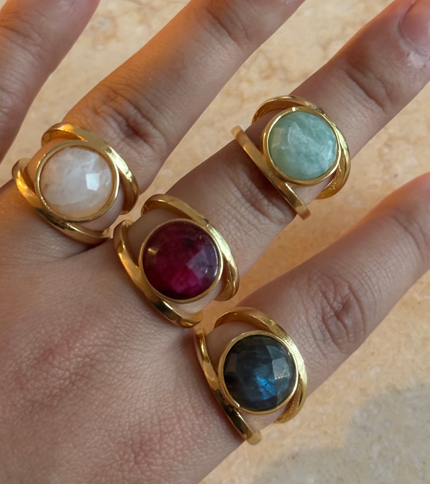 Elari Ring