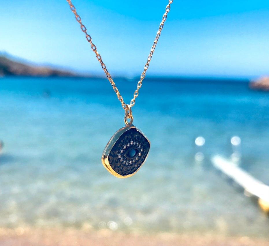 Volka Necklace