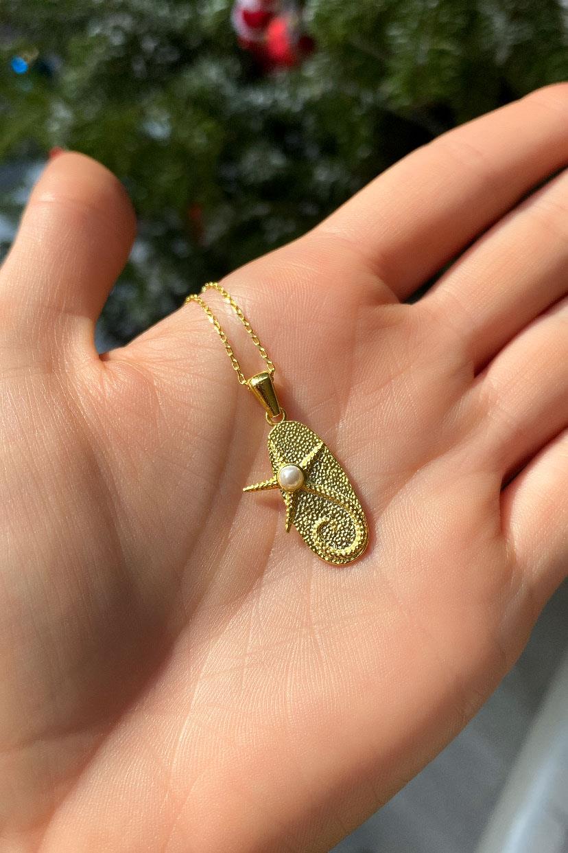 Starfish Pearl Necklace