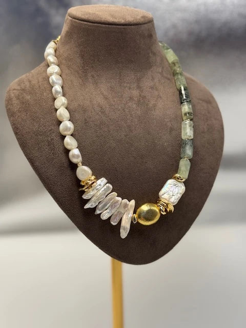 Esana Necklace & Bracelet Set