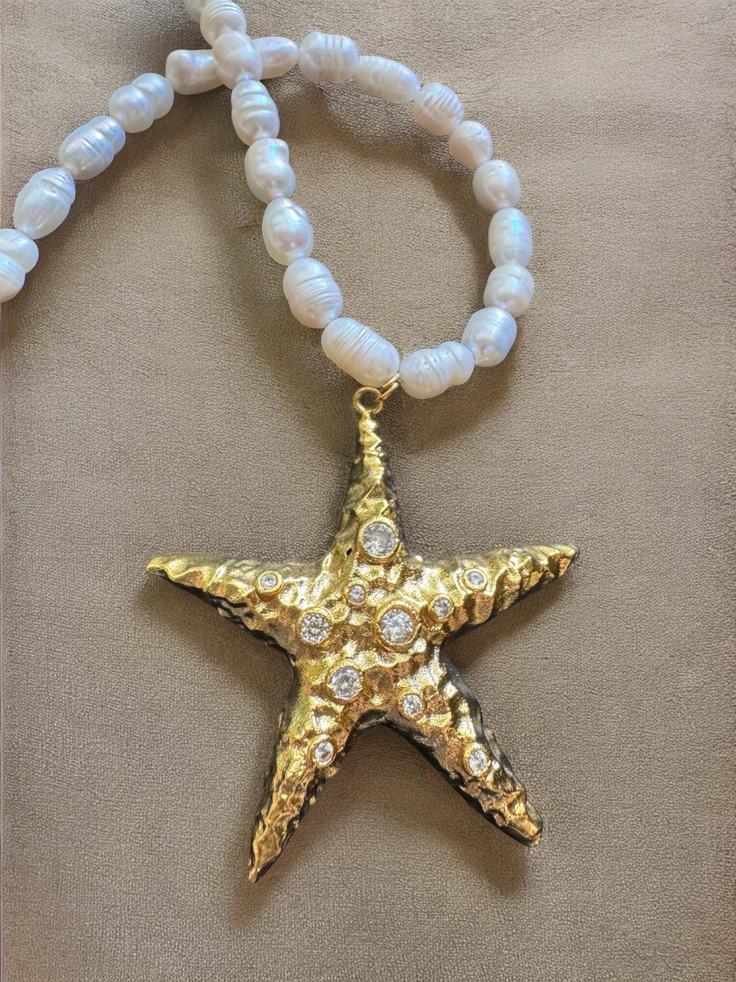 Astra Starfish Necklace