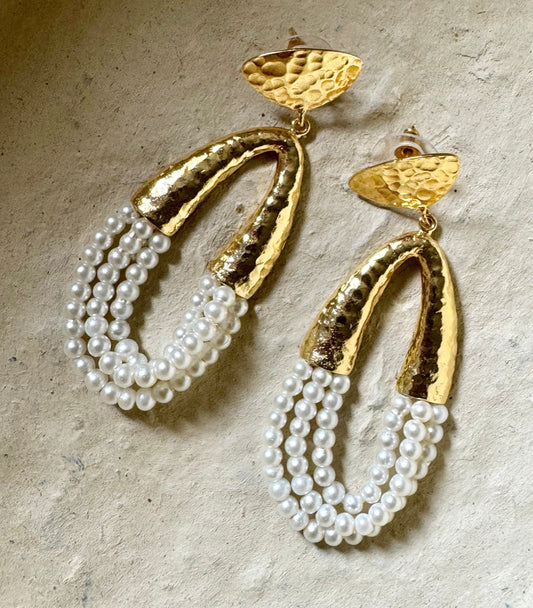 Savena Earrings